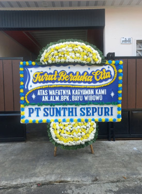 Papan Bunga Duka di Kapuas Timur