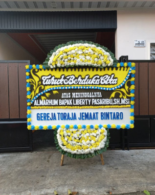 Papan Bunga Duka di Kapuas Timur